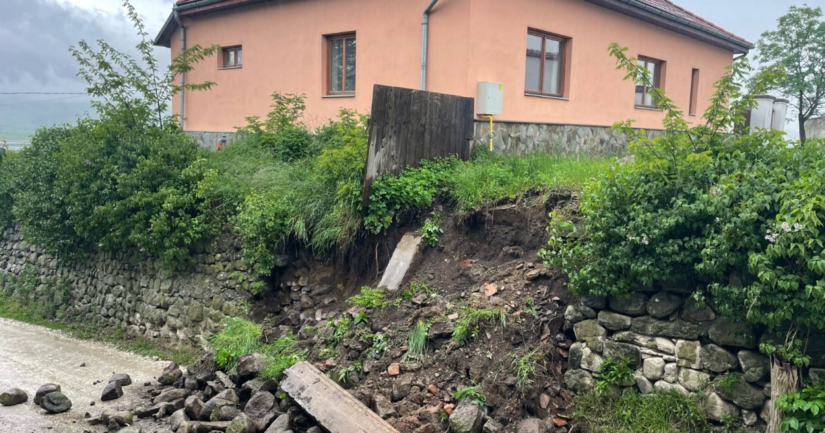 Árvízkészültség Csíkszeredában és környékén: még nem múlt el a veszély, tart a készenlét